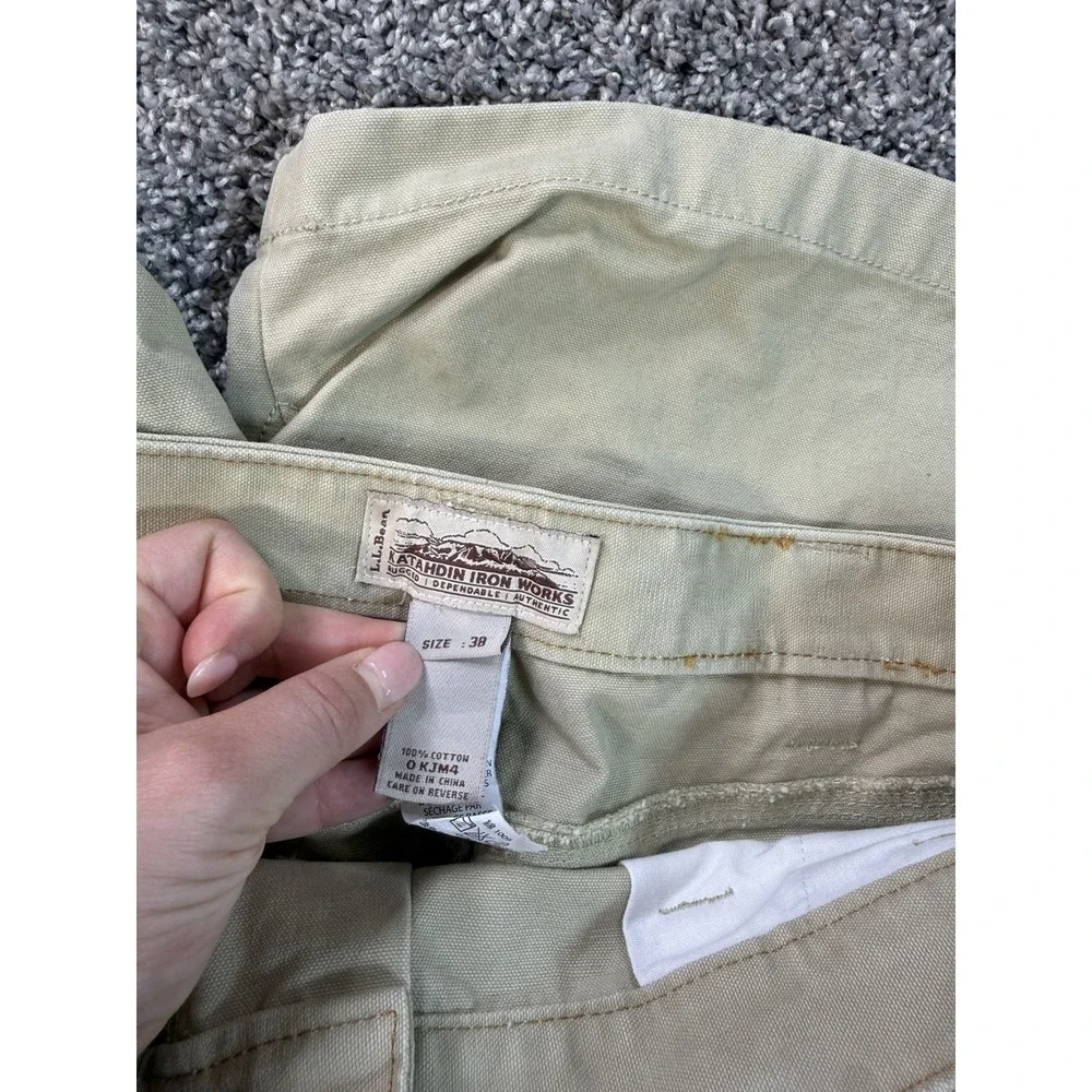 L.L. Bean Katahdin Iron Works Cargo Shorts Men's Size 38 Beige